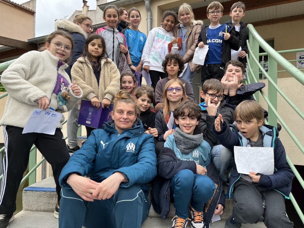 Marie-Charlotte Léger a signé des dizaines d'autographes et fait plein d'heureux !